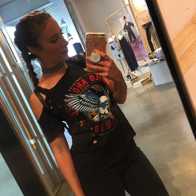 Sierra Dallas taking a selfie