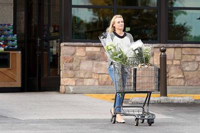 Diane Kruger Step out for a quick trip to a local Gelson's Maker in Hollywood on May 8, 2013