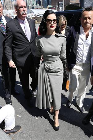 Dita Von Teese International Beauty Show (April 14, 2013) 