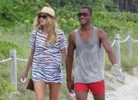 Doutzen Kroes bikini beach pictures in Miami August 16, 2012