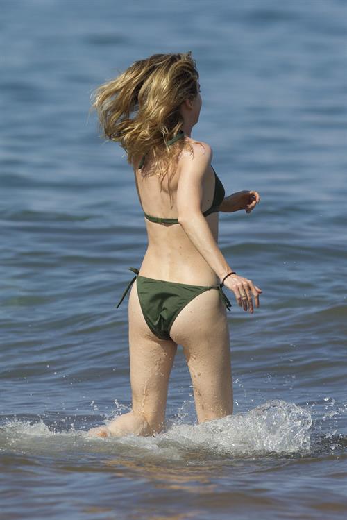Ellen Pompeo - Wearing a sexy wet bikini on a beach in Maui (June 6, 2012)