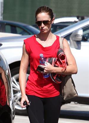 Emily Blunt - Leaving a gym in Los Angeles - August 10, 2012