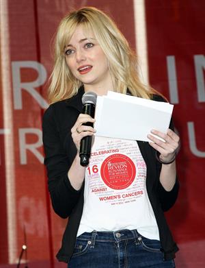 Emma Stone Revlon Run/Walk For Women in New York City - May 4, 2013 