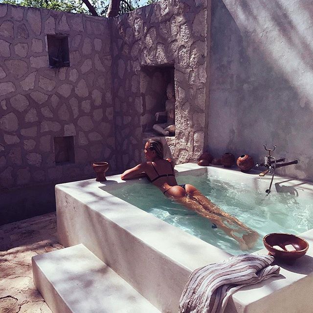 Meredith Mickelson in a bikini - ass