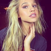 Meredith Mickelson taking a selfie