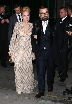 Gillian Anderson  Harper’s Bazaar Women of the Year Awards in London - October 31, 2012 