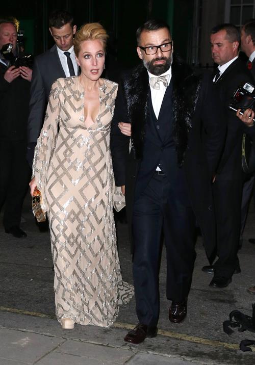 Gillian Anderson  Harper’s Bazaar Women of the Year Awards in London - October 31, 2012 