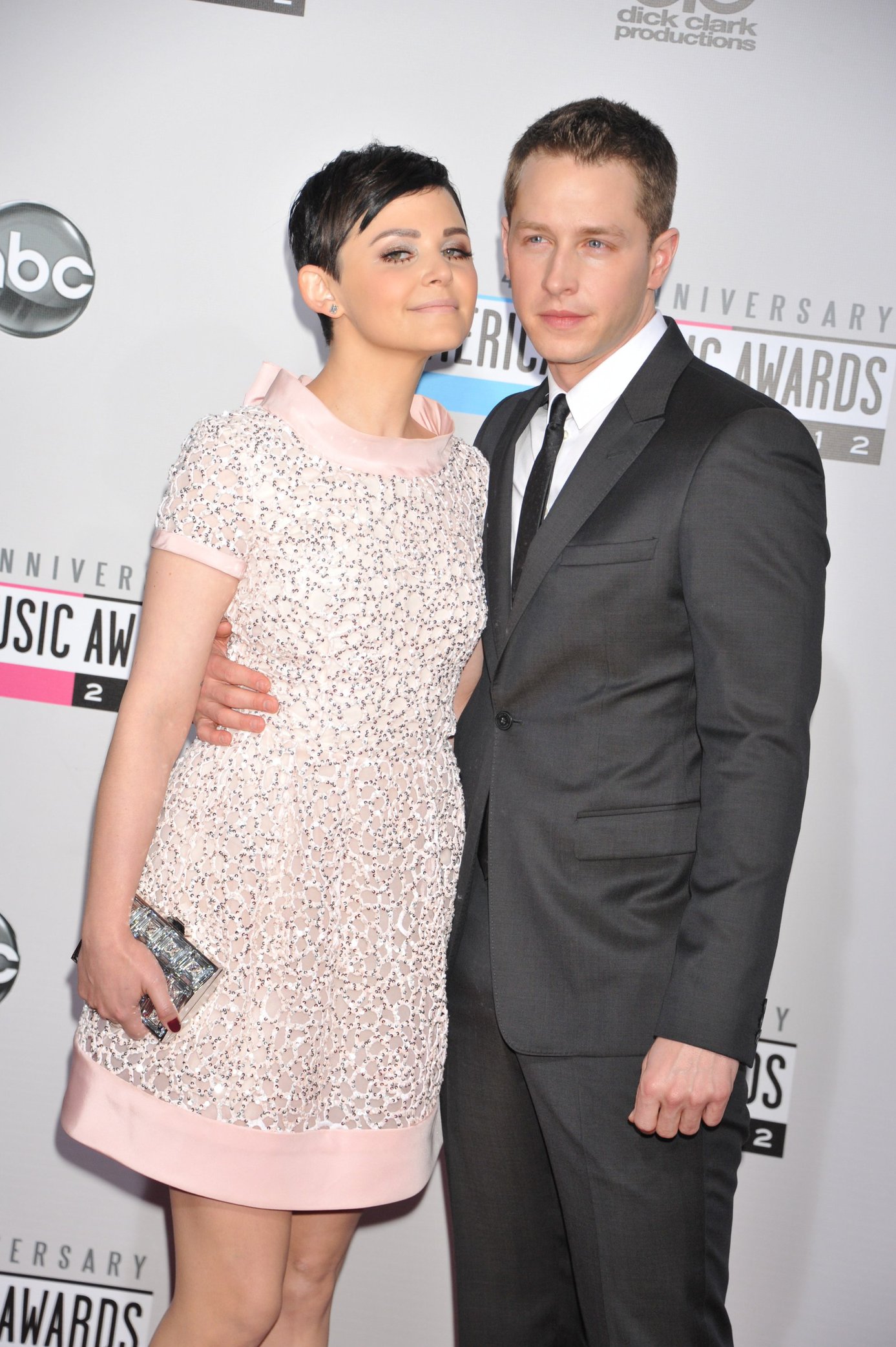 Ginnifer Goodwin Pictures Ginnifer Goodwin American Music Awards (November 18, 2012)