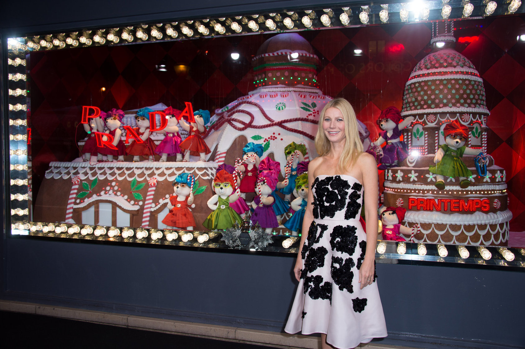Gwyneth Paltrow Pictures Gwyneth Paltrow Printemps Christmas Decorations Inauguration In Paris -- Nov. 7, 2013