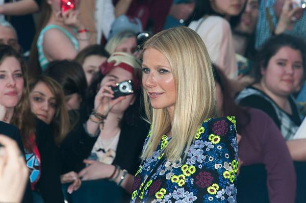 Gwyneth Paltrow attends the premiere of Iron Man 3 in Paris (14.04.2013) 