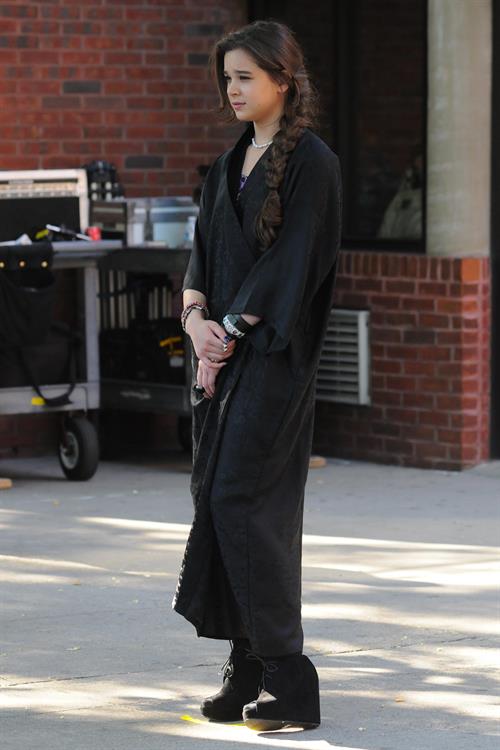 Hailee Steinfeld filming 'Can A Song Save Your Life' 7/9/12 