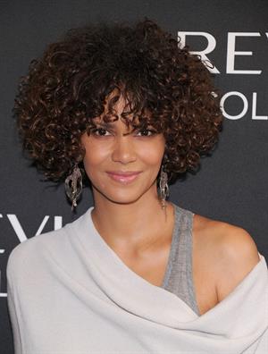 Halle Berry - Revlon ColorStay Whipped Creme Makeup Launch (May 22, 2012)