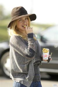 Hayden Panettiere in Los Angeles 10/21/13