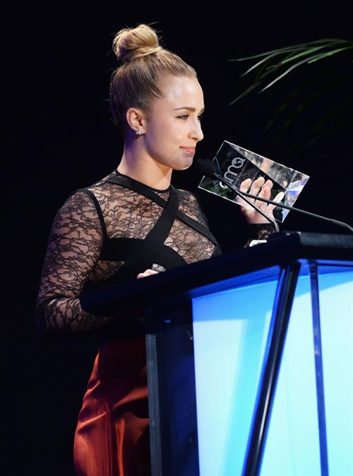 Hayden Panettiere 23rd annual Environmental Media Awards - Burbank - October 19, 2013 