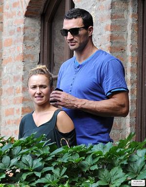 Hayden Panettiere & Wladimir Klitschko checking out the sights in Verona, Italy on June 6, 2013