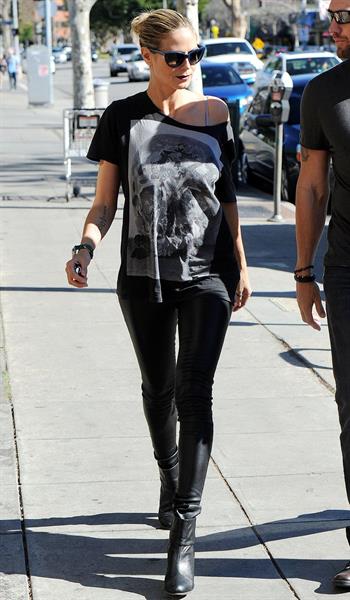 Heidi Klum Grocery shopping in Brentwood