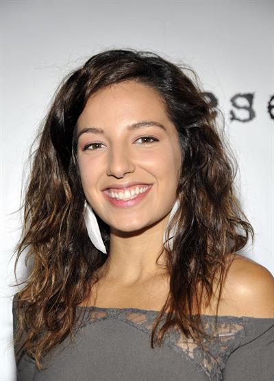 Vanessa Lengies - Chuck Connelly Art Opening at Trigg Ison Fine Arts -- Los Angeles, Oct. 29, 2009  