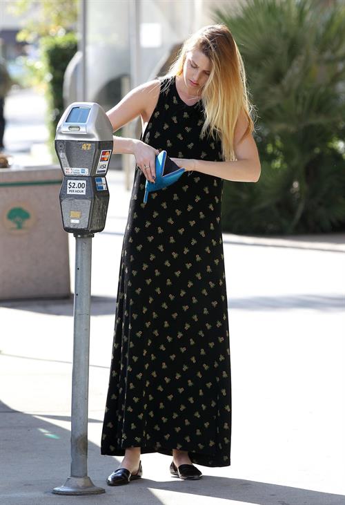 Whitney Port Running errands in Brentwood (October 13, 2012) 