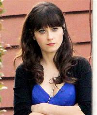 Zooey Deschanel on the set of 'New Girl in Los Angeles December 4, 2012 