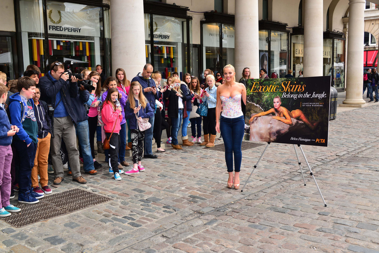 Helen Flanagan Pictures Helen Flanagan - Launches PETA's campaign to raise awareness of the use of eotic animal skins in London (23.05.2013)