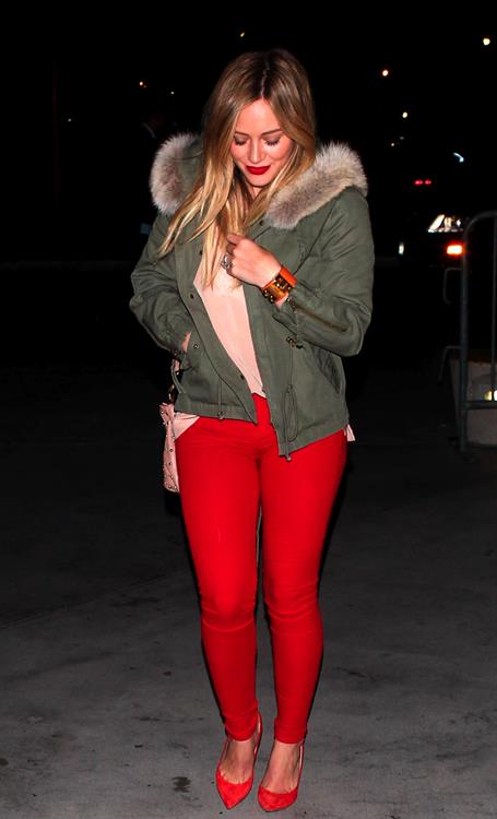 Hilary Duff – Pink concert at the Staples Center 10/12/13  