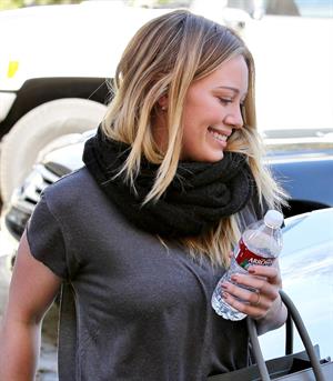 Hilary Duff – leaving pilates class in LA 1/15/13  