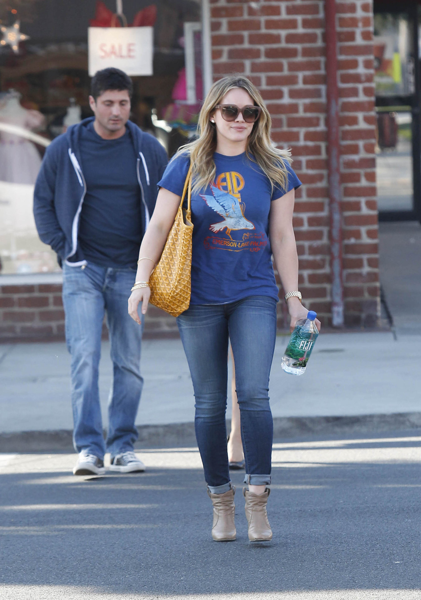 Hilary Duff out and about in Los Angeles 1/8/13 