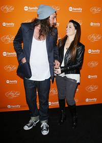 Holly Marie Combs  Pretty Little Liars  Halloween Episode Premiere (Oct 16, 2012) 