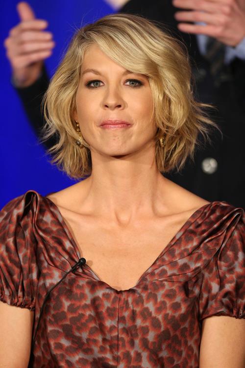 Jenna Elfman Jenna Elfman poses at the 2013 NBC Universal TCA Winter Press Tour January 6, 2013 