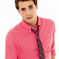 Dustin Milligan