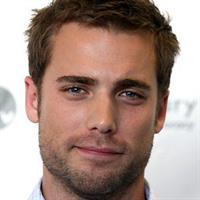 Dustin Milligan
