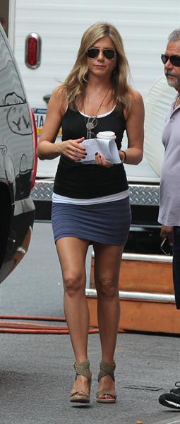 Jennifer Aniston - In a wig on the the set of Squirrels to the Nuts in New York City (19.07.2013) 