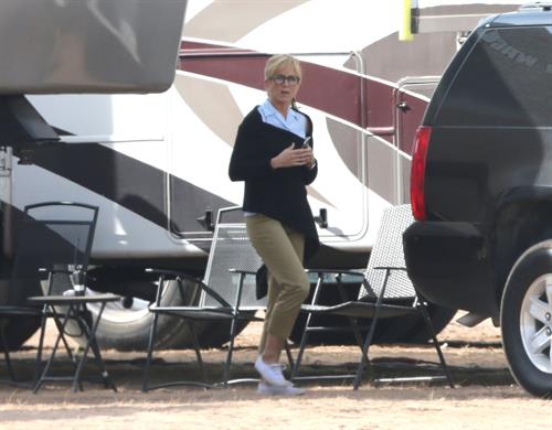 Jennifer Aniston set of 'We're the Miller' in NM 9/24/12 