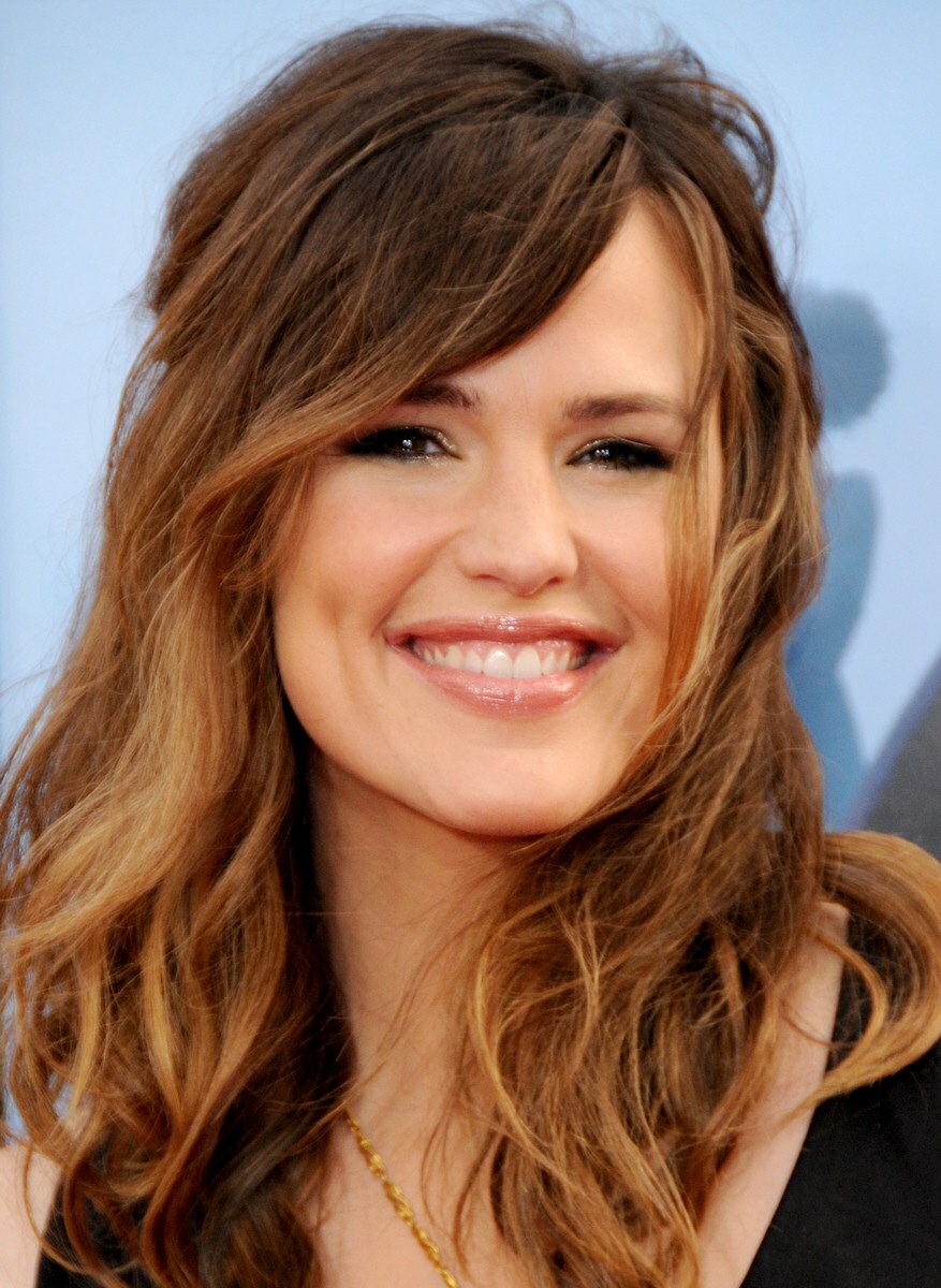 Jennifer Garner Ghosts of Girlfriends Past premiere in Hollywood 
