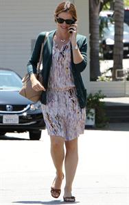 Jennifer Garner seen chatting away on her cellphone in Brentwood 