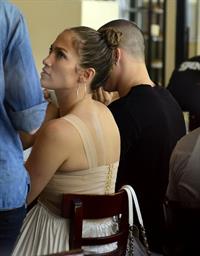 Jennifer Lopez dinner at Bubbys in New York City on July 24, 2012
