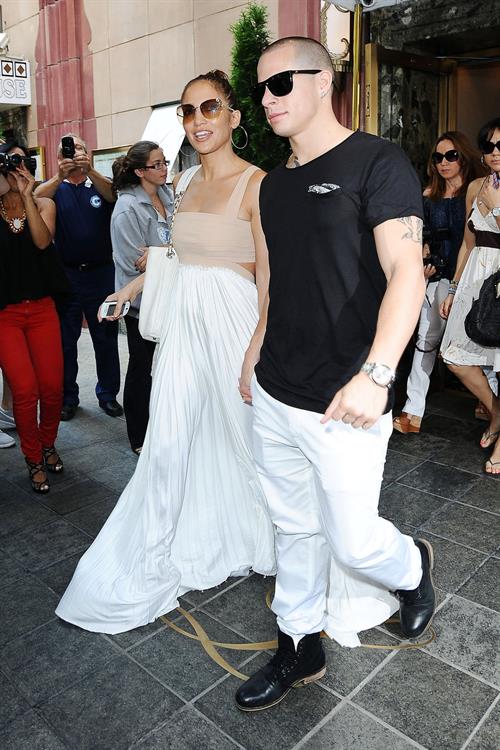 Jennifer Lopez Pictures Jennifer Lopez dinner at Bubbys in New York City on July 24, 2012