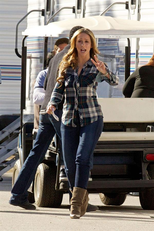 Jennifer Love Hewitt on the set of The Client List in Sherman Oaks February 1, 2013 