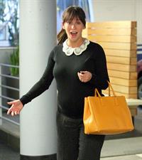 Jennifer Love Hewitt spotted out and about in Beverly Hills October 1, 2013 