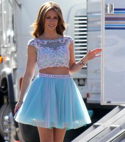 Jennifer Love Hewitt On the set of The Client List in Los Angeles January 4, 2013 