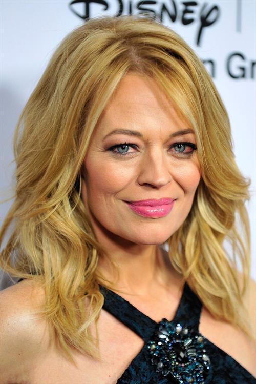 Jeri Ryan 2013 TCA Winter Press Tour - Disney ABC Television Group Red Carpet Gala (Jan 10, 2013) 