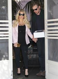 Jessica Simpson at The Ivy in Beverly Hills 2/14/13 