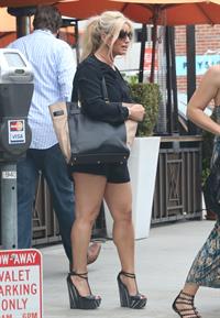 Jessica Simpson Outside Saks Fifth Avenue with a friend in Beverly Hills (October 20, 2012) 