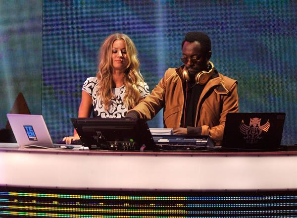 Kaley Cuoco 2011 at the Teen Choice Awards on August 7, 2011