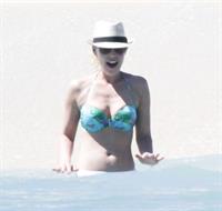 Katherine Heigl On vacation in Los Cabos, Mexico - April 7, 2013 