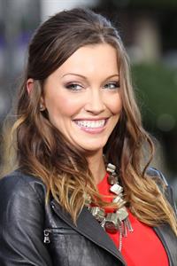 Katie Cassidy Visits  Extra  at The Grove in Los Angeles (November 13, 2012) 