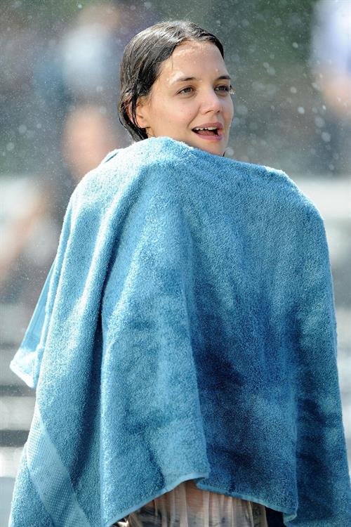 Katie Holmes Films  Mania Days  in Washington Square Park (May 21, 2013) 