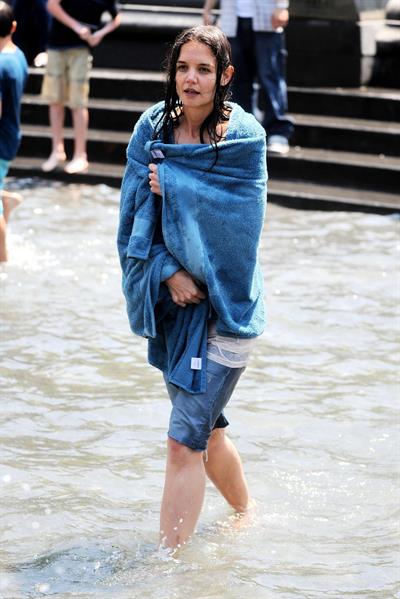 Katie Holmes Films  Mania Days  in Washington Square Park (May 21, 2013) 