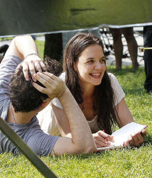 Katie Holmes Films  Mania Days  in Washington Square Park (May 21, 2013) 