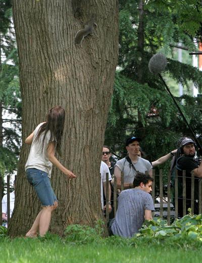 Katie Holmes Films  Mania Days  in Washington Square Park (May 21, 2013) 
